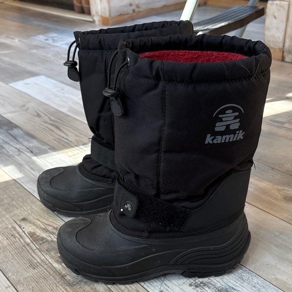 kamik black lined snow boots size 5 - Picture 1 of 5